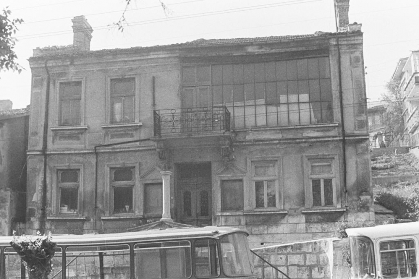Фотограф Панайот Бърнев, Милена Николова