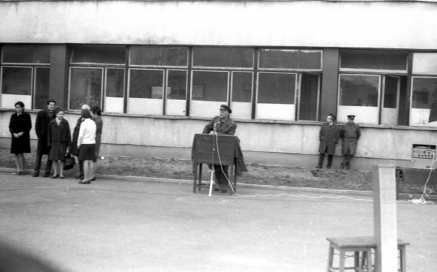 35 ГРЕ - в днешни дни 35. СЕУ „Добри Войников”., Антон Донев