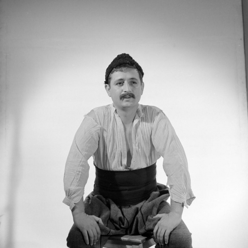 Фотограф Панайот Бърнев, Милена Николова