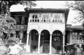Ослековата къща, Пенко Скумов